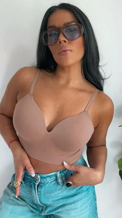 Cliente portant notre brassière